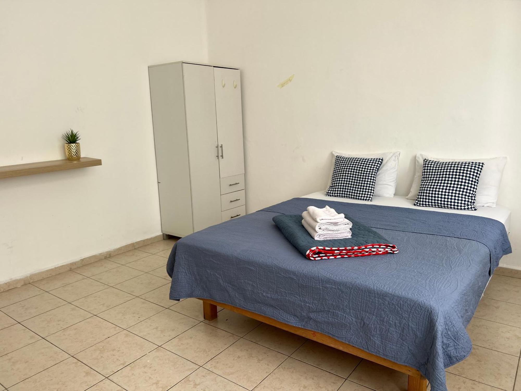 Godson Down Town Hotel Haifa Bagian luar foto
