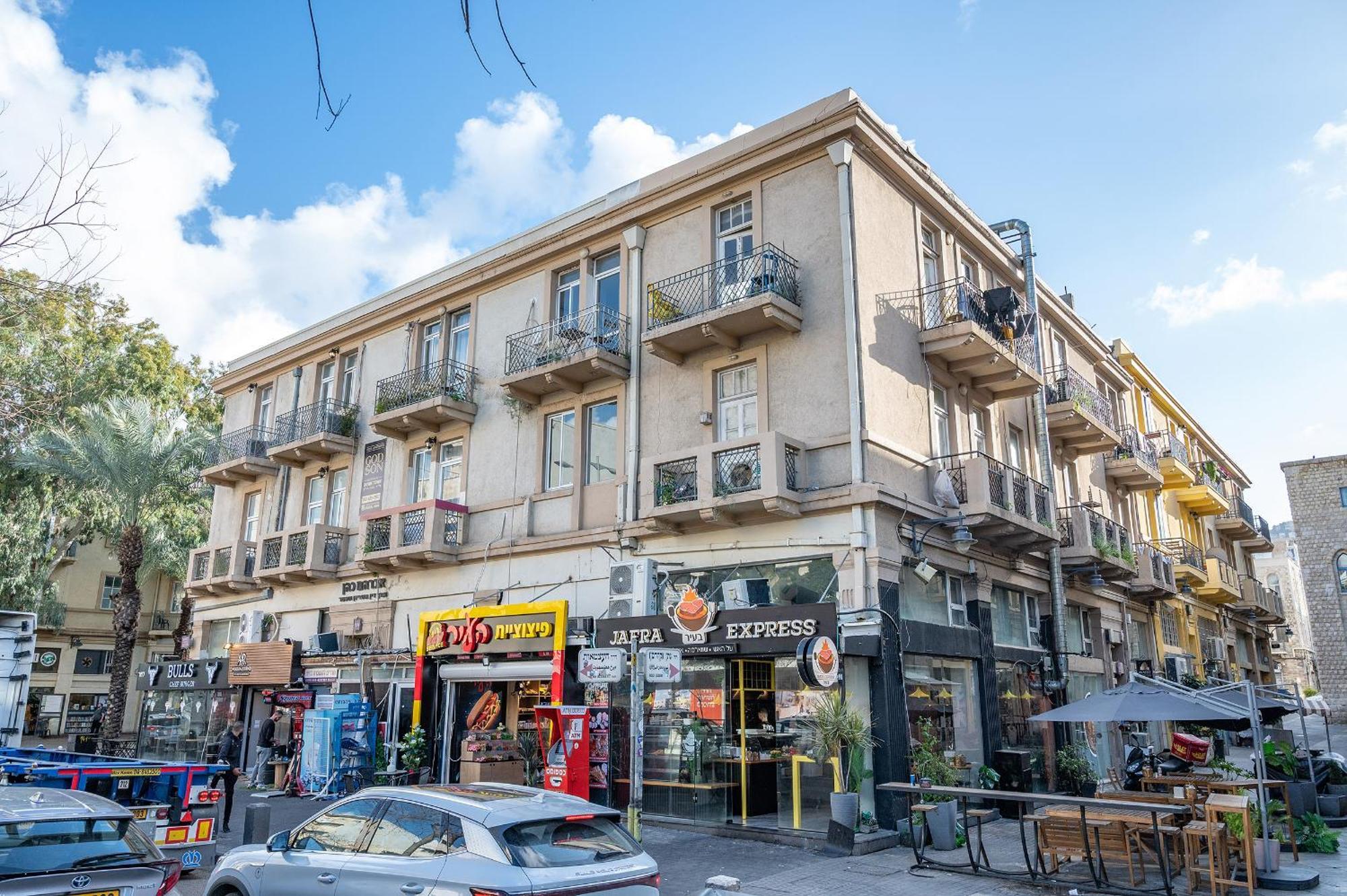 Godson Down Town Hotel Haifa Bagian luar foto