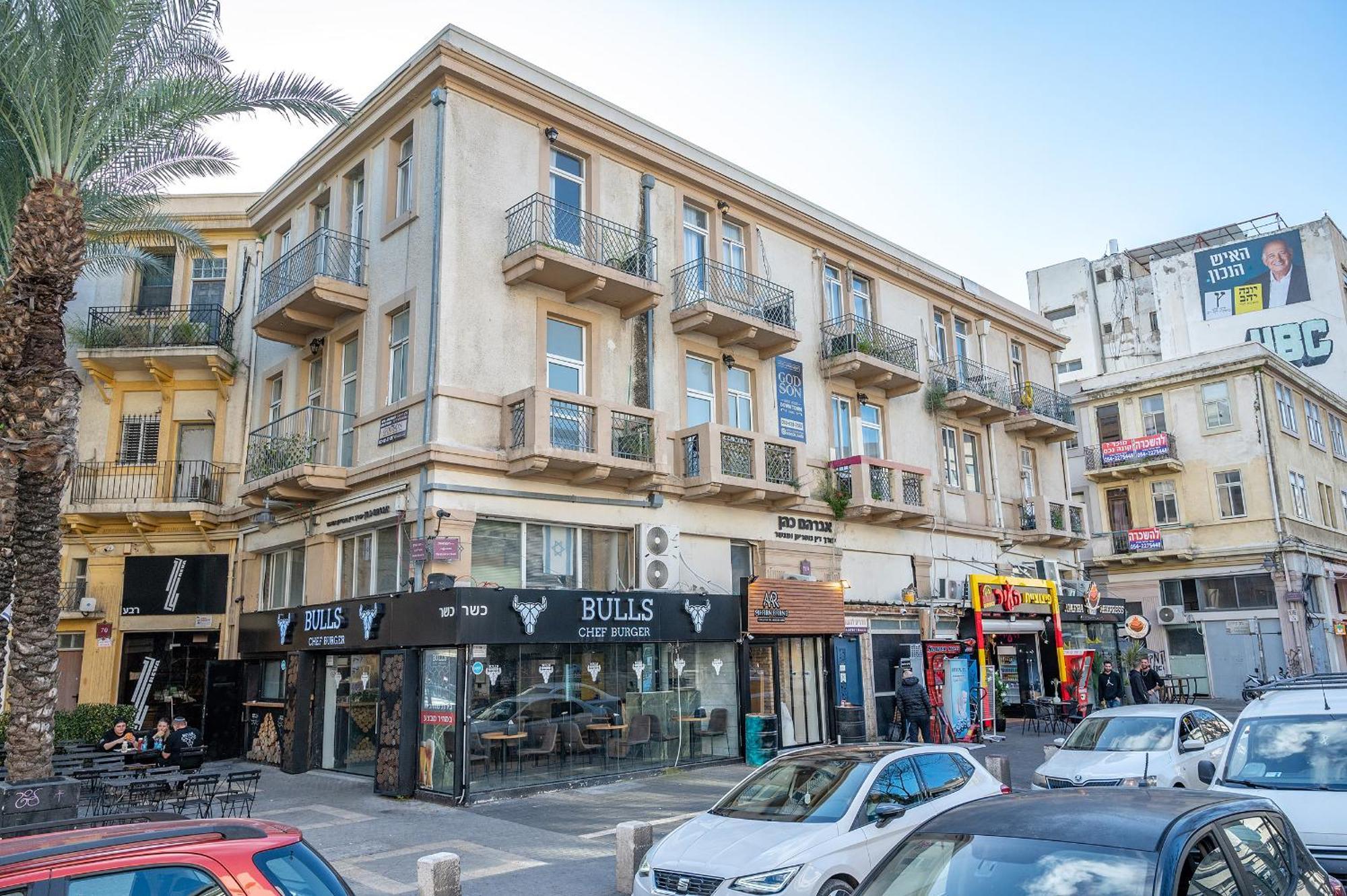 Godson Down Town Hotel Haifa Bagian luar foto