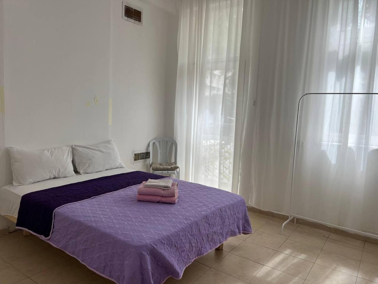 Godson Down Town Hotel Haifa Bagian luar foto