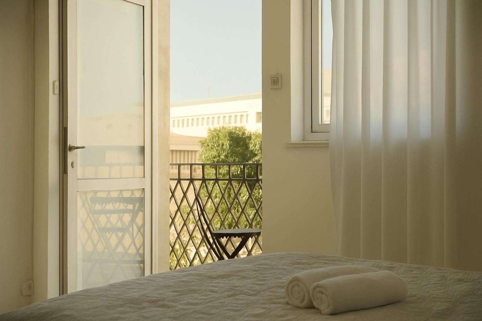 Godson Down Town Hotel Haifa Bagian luar foto